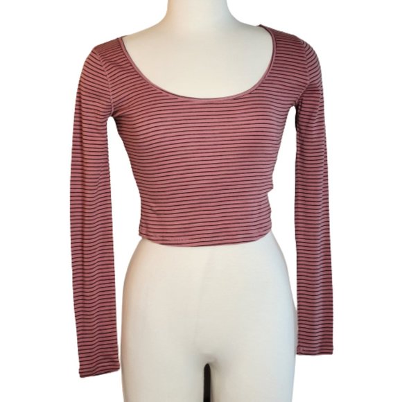 Urban Outfitters Long Sleeve Crop Top, Size M, Mauve Pink and Black Stripe, NWT - Picture 2 of 10